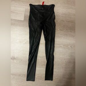 Black Metallic Spanx Leggings Size Small